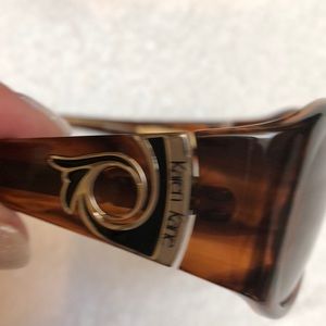 Karen Kane Sunglasses Tortoiseshell logoed